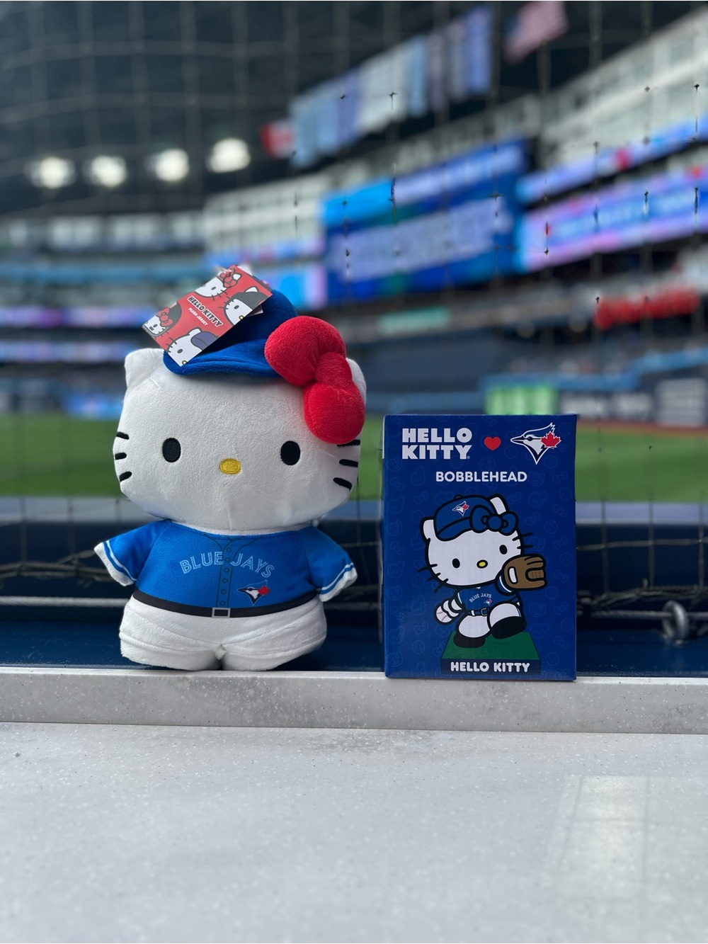 🆕 MLB ⚾️ Hello Kitty Saturday, September 12 | Blue Jays Hello x Kitty Day 🆕
